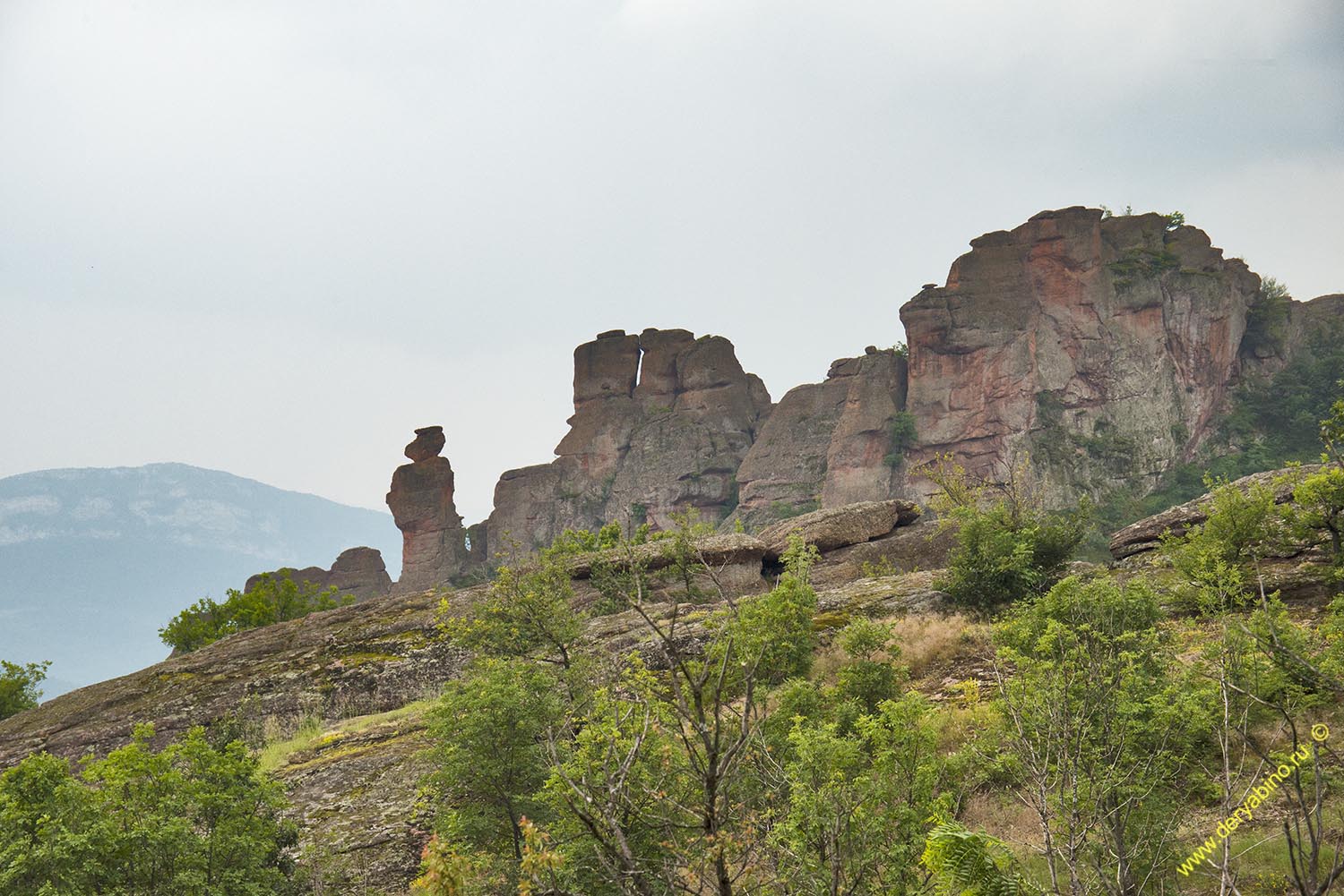 Скалы у села Боровица