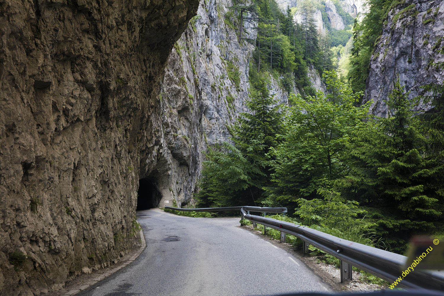    The Devil's Throat Cave Bulgaria