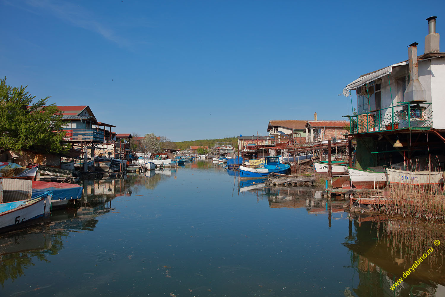       Fisherman`s village Bulgaria