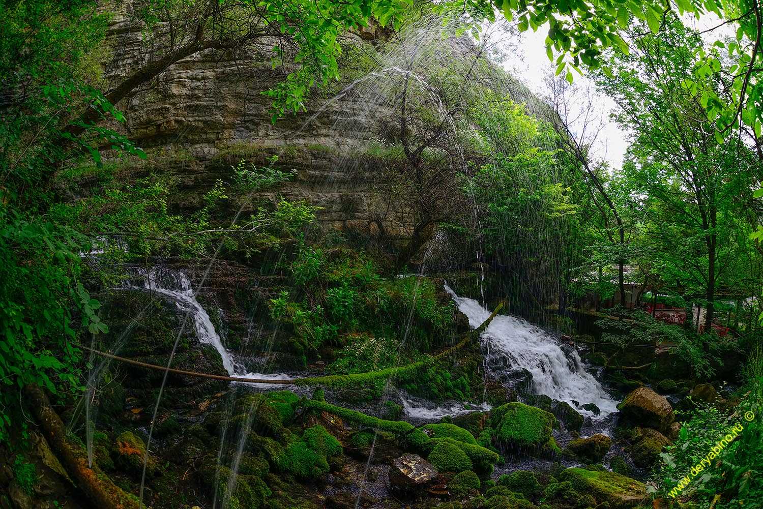   Lakatnik Cliffs