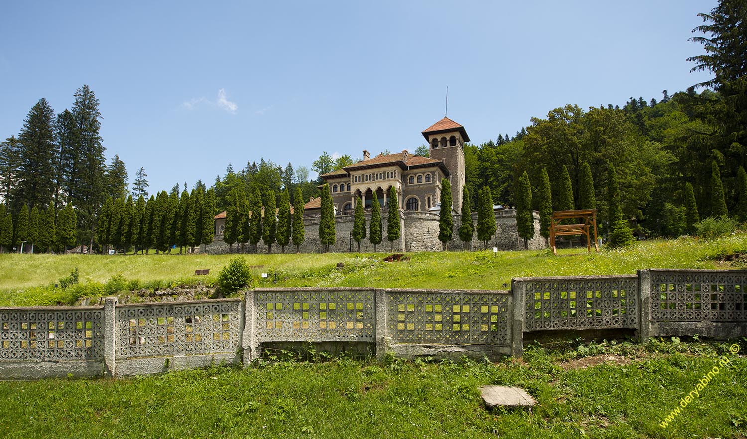    Cantacuzino Castle Romania