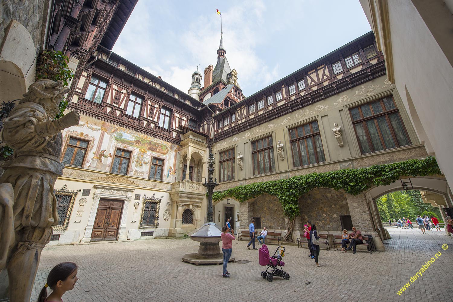 Замок Пелеш Румыния Peles Castle Romania