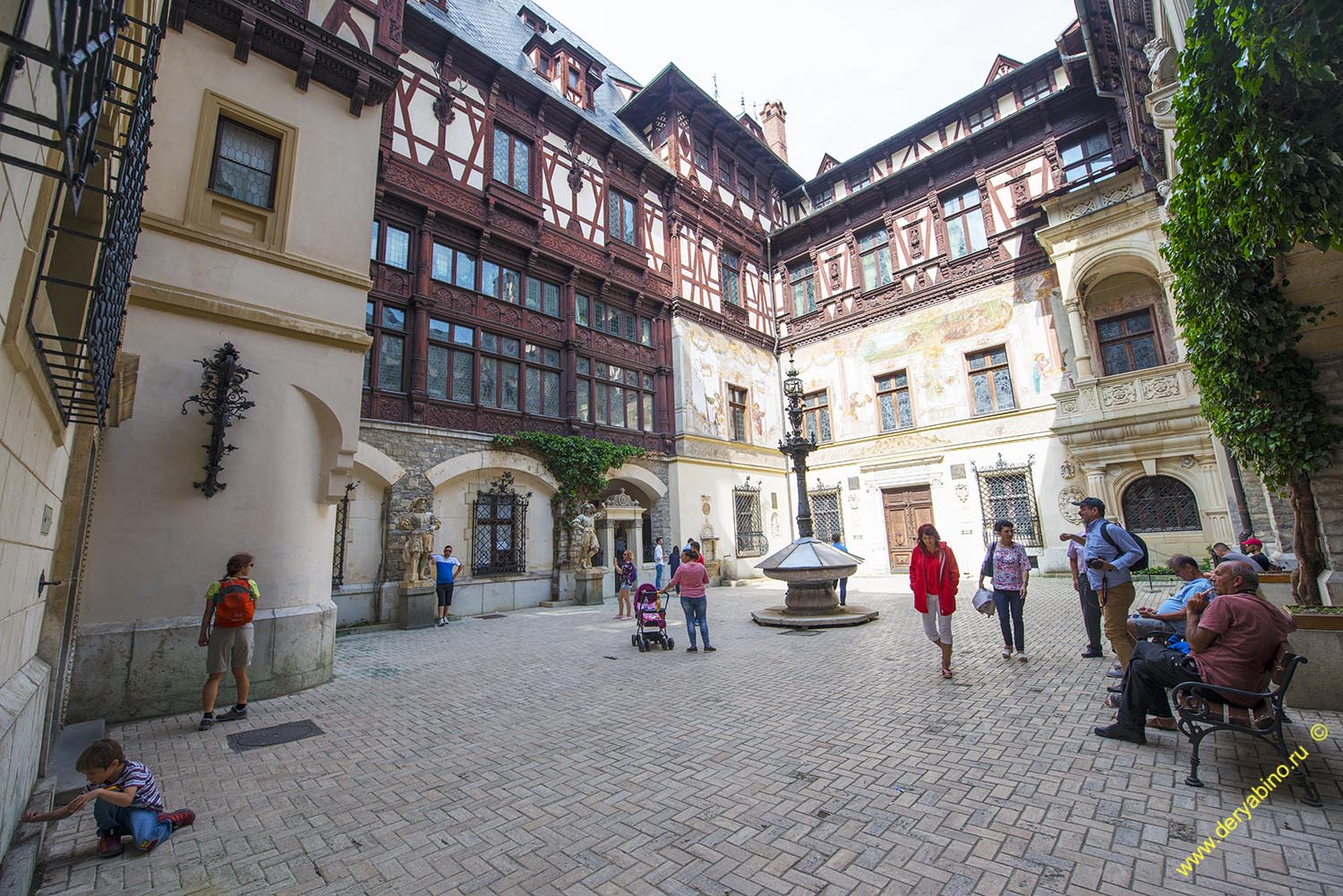 Замок Пелеш Румыния Peles Castle Romania