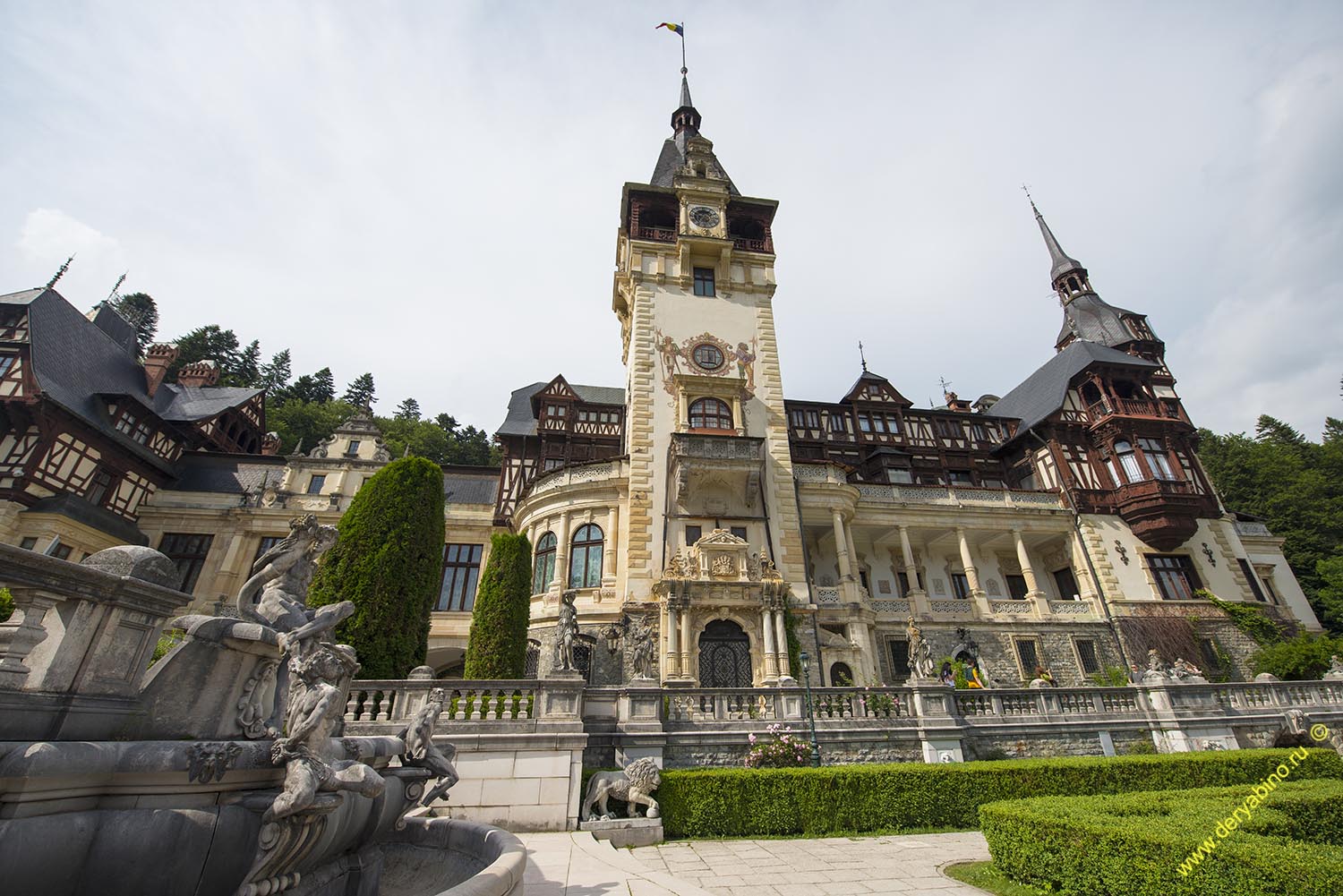    Peles Castle Romania