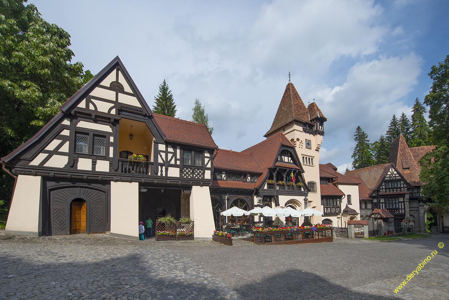 Замок Пелеш Румыния Peles Castle Romania