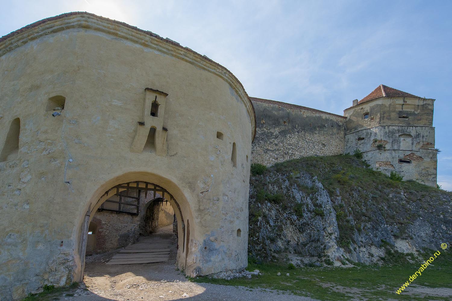    Rasnov Fortress Romania