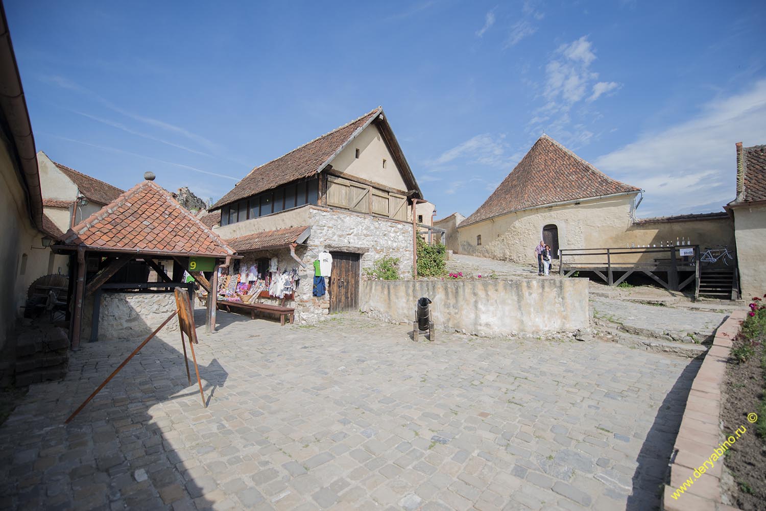    Rasnov Fortress Romania