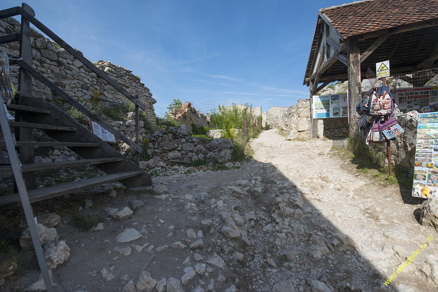    Rasnov Fortress Romania