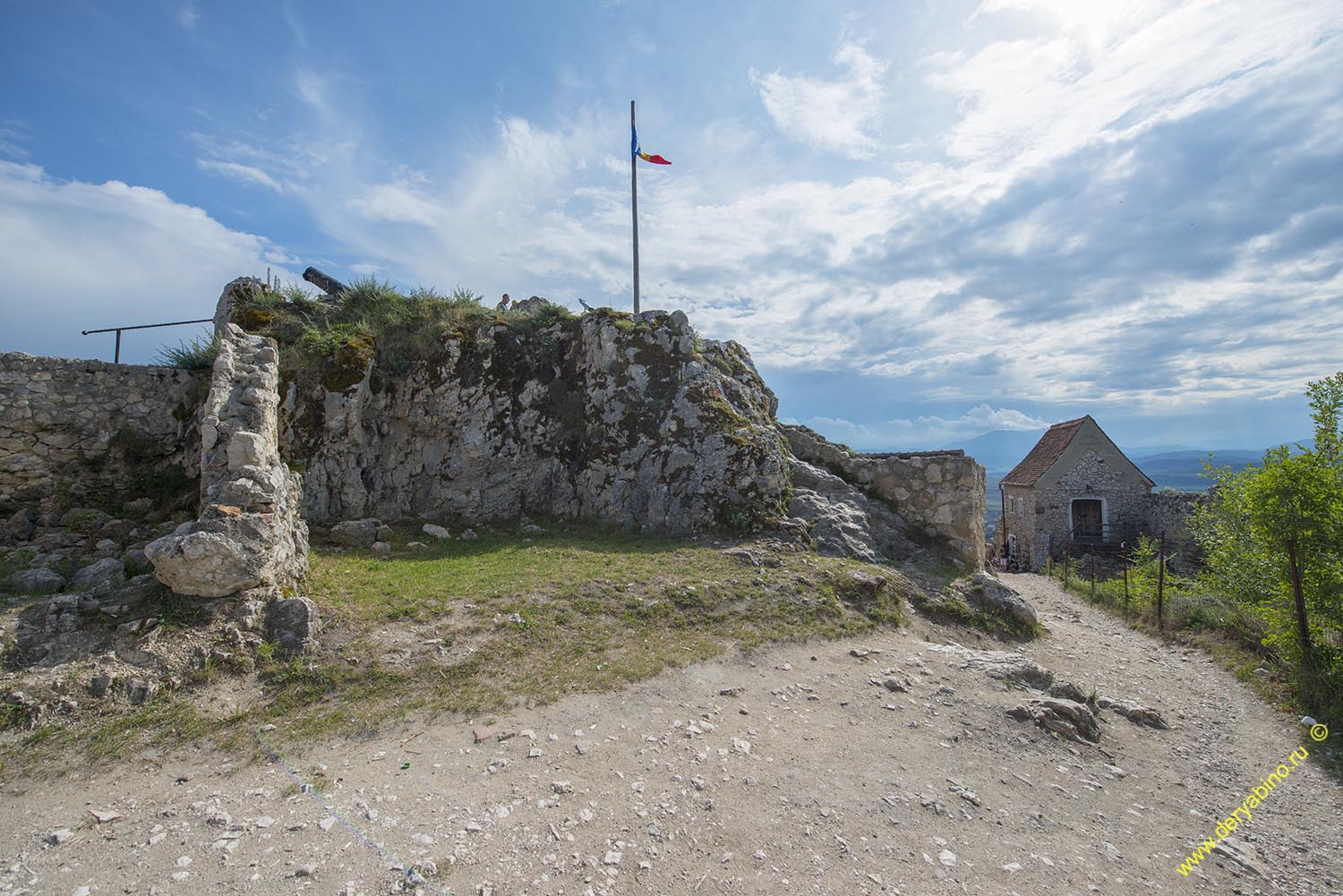    Rasnov Fortress Romania